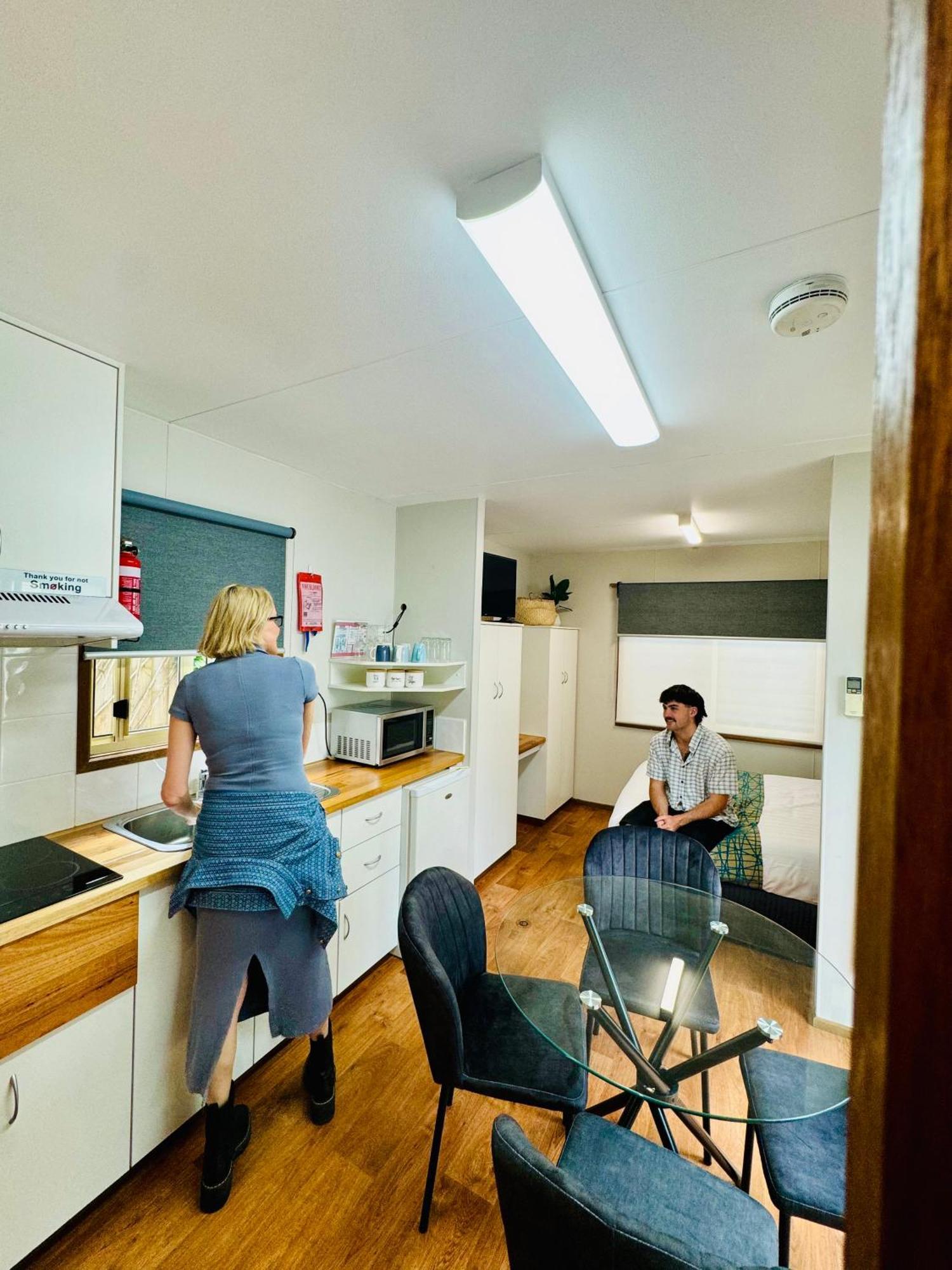 Kanasta Caravan Park Rye Exterior photo