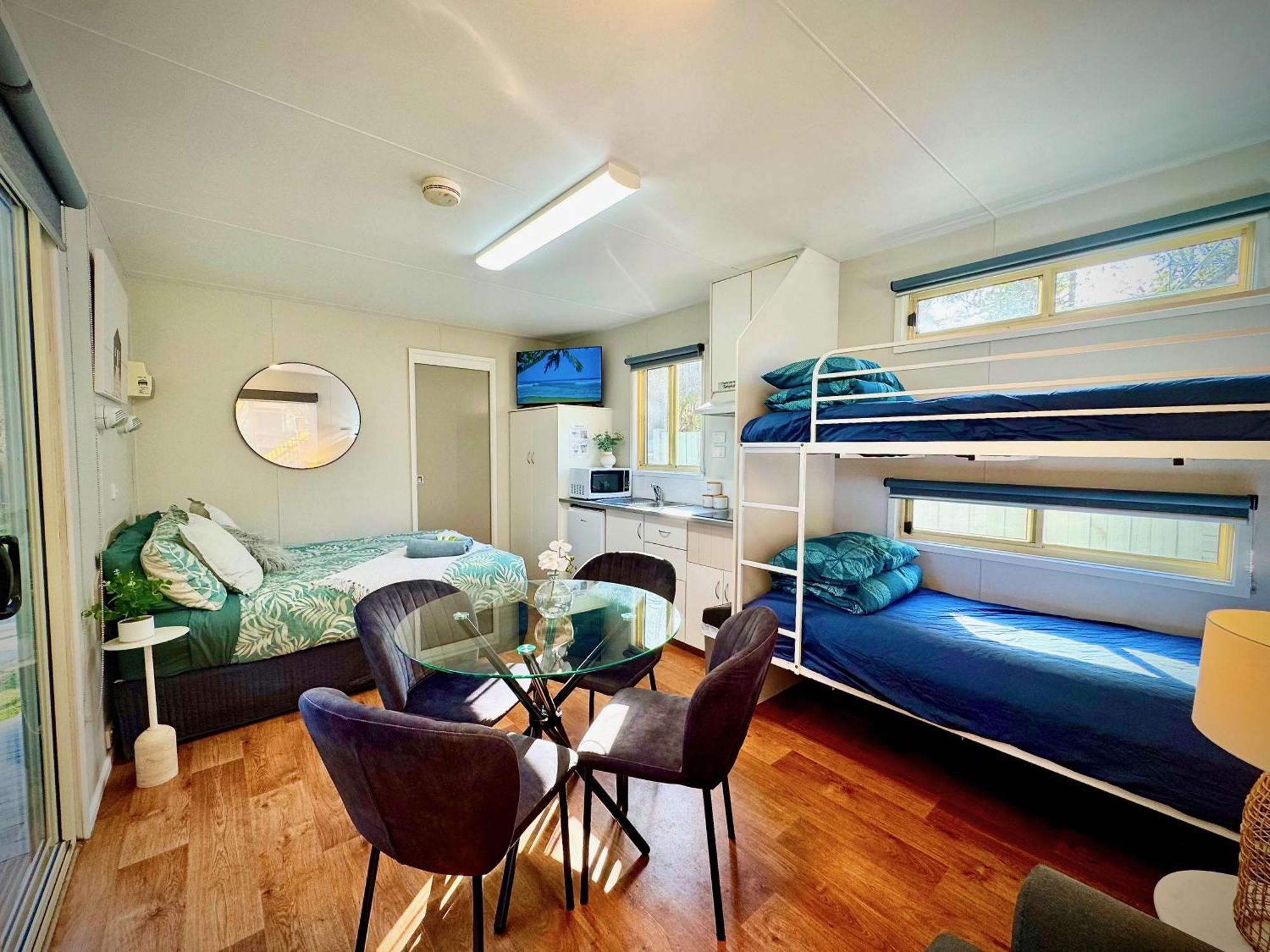 Kanasta Caravan Park Rye Exterior photo
